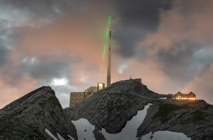 Incredibile: un raggio laser come parafulmine è l’ultima invenzione degli scienziati
