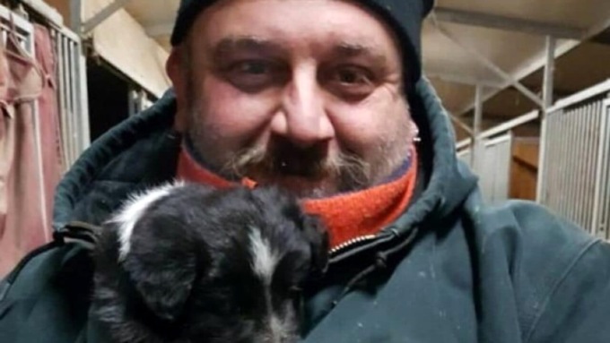 Il figlio muore per un malore sotto gli occhi della madre, che si spegne poche ore dopo