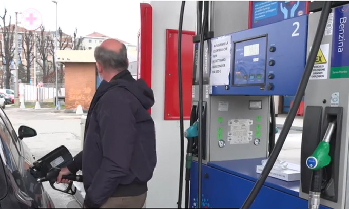 Quali sono i distributori di benzina più cari d’Italia e quanto costa fare il pieno