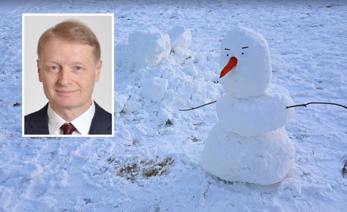 Nevica a Ragusa e il senatore Malan (FdI) fa lo spiritoso sul cambiamento climatico