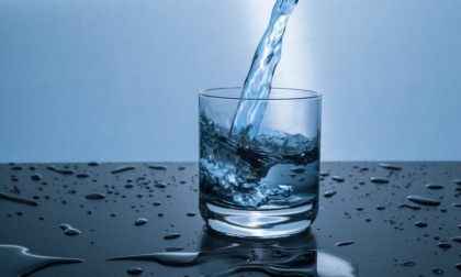 Quanta acqua è necessario bere ogni giorno?