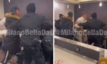 Il video del vigilante picchiato dai trapper in un McDonald's a Milano