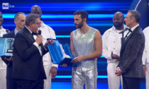 Sanremo 2023: Marco Mengoni vince la serata dei duetti e resta primo