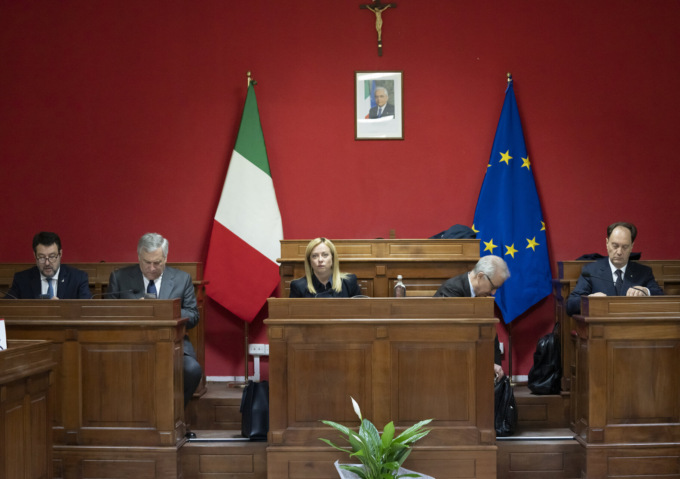 Cosa stabilisce il nuovo Decreto sui Migranti approvato dal Consiglio dei Ministri a Cutro