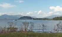 Sul Lago Maggiore è andato in scena il "Carnevale ecosostenibile" con coriandoli... compostabili!