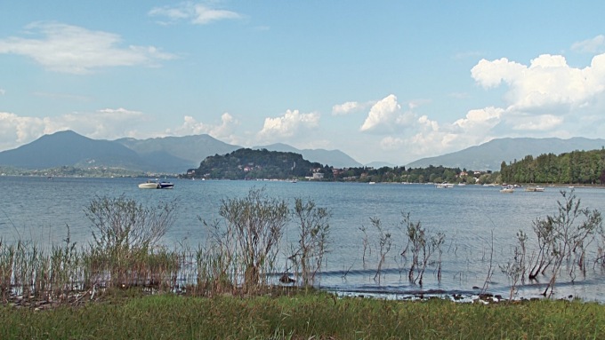 Sul Lago Maggiore è andato in scena il “Carnevale ecosostenibile” con coriandoli… compostabili!