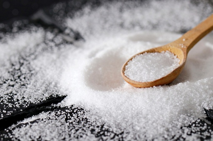 Sette trucchi per ridurre il consumo di sale