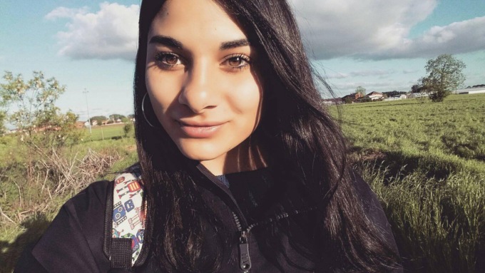 Partorisce con cuore e polmone schiacciati da un tumore grande come un melone: mamma e figlio stanno bene