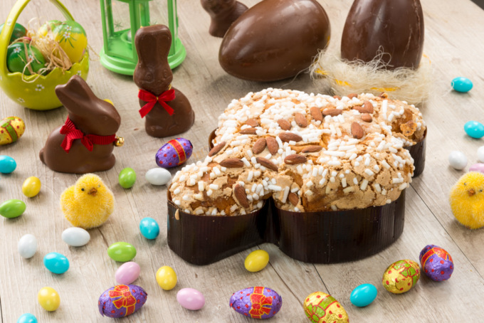 Prezzo di cacao e burro alle stelle: rincari record per uova e colombe di Pasqua
