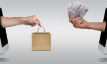 Le piattaforme di e-commerce dovranno segnalare al Fisco i venditori che fatturano più di 2mila euro l'anno