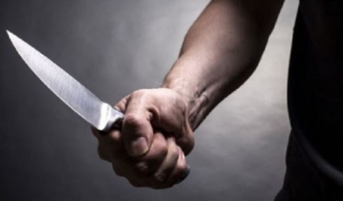 arezzo uccide moglie e suocera con un coltello da cucina