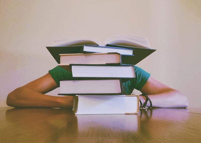 Bugie sugli esami universitari: un altro studente si toglie la vita