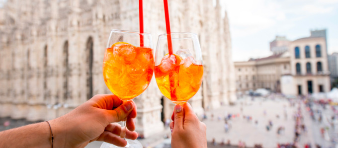 Estate 2025, vacanze da record… nei prezzi. Dalla benzina al cibo: 30% in più