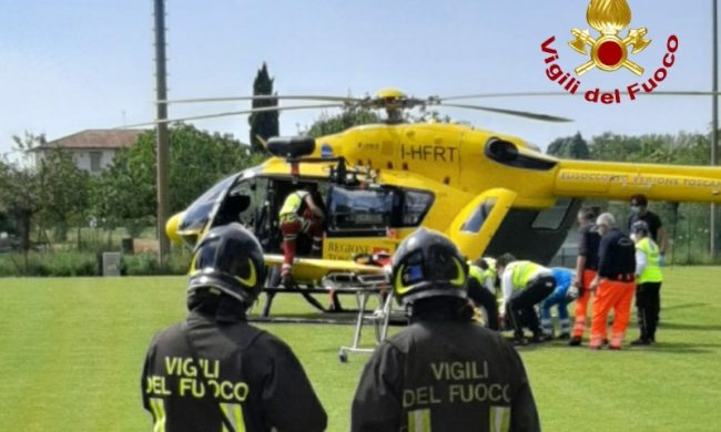 Bambino di 5 anni cade dalla finestra sotto gli occhi del fratello. La mamma era a fare la spesa
