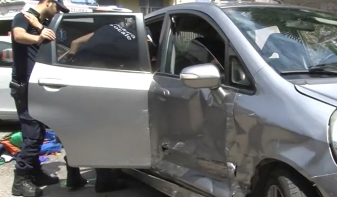 vigevano clarissa spadaro bambina morta sbalzata fuori dal finestrino incidente auto