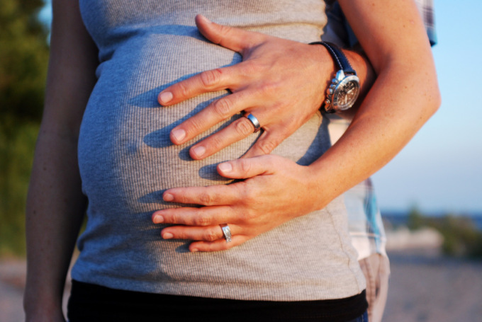 Come cambia il congedo parentale 2023: tutte le novità sulla maternità e la paternità