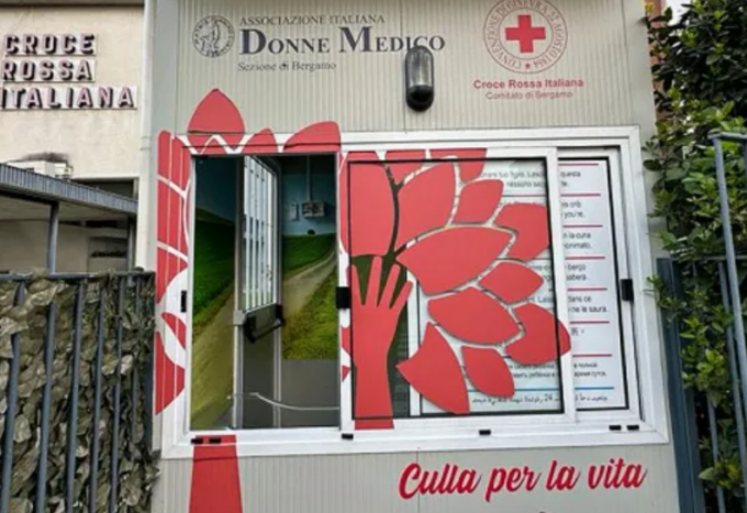 Neonata consegnata alla Culla per la vita di Bergamo, il biglietto: "Vi affido un pezzo di vita"