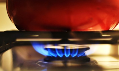 In una sola settimana il prezzo del gas è aumentato del 40%: torna la paura per l'inverno