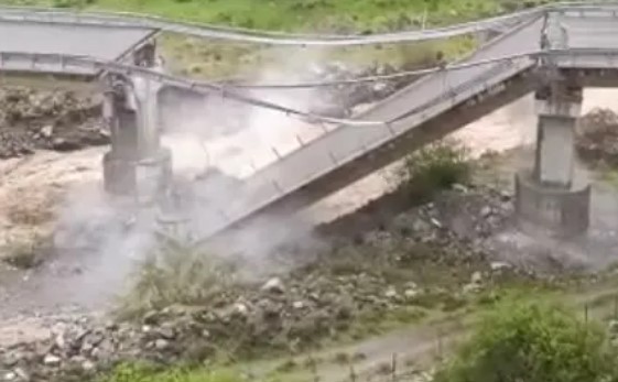 ponte crollato calabria