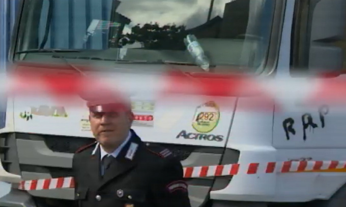 Dopo il collega morto dieci giorni fa, a Palermo altro spazzino stritolato nel compattatore salvo per miracolo