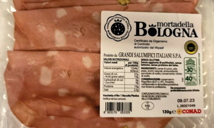 La Mortadella Bologna Igp del Conad che non dovrebbe contenere pistacchio ritirata da tutti gli scaffali