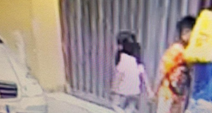 Bimba scomparsa a Firenze: l’ultimo video di Kata prima della sparizione