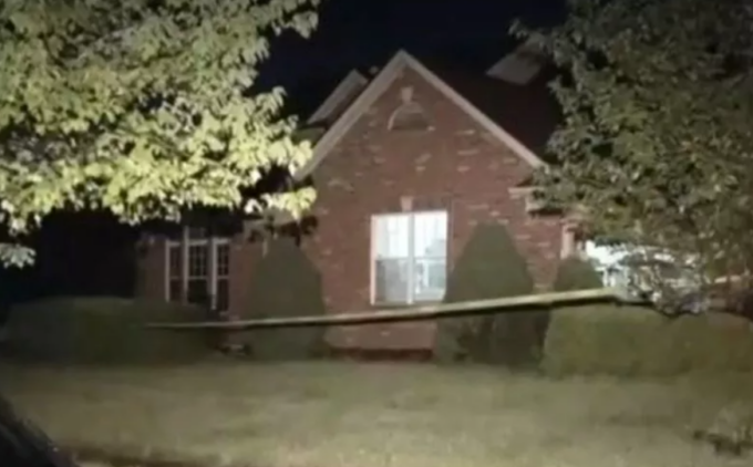 In Michigan un bambino di soli due anni ha trovato una pistola in casa e si è sparato
