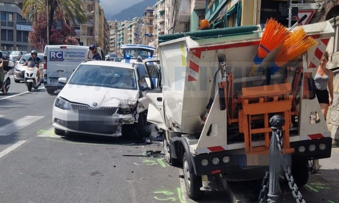 Tre morti sul lavoro: due edili precipitano nel vuoto, netturbino travolto mentre ritira i rifiuti