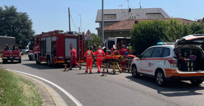 L’ambulanza esce di strada: morto il paziente di 84 anni che stava trasportando
