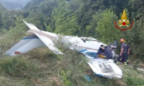 Il video dell'aereo da turismo precipitato e schiantato al suolo: morto il pilota 57enne