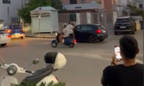 Da Milano a Napoli, è un'estate "bollente" (non solo per il caldo): il video hot in strada a Bacoli diventa virale