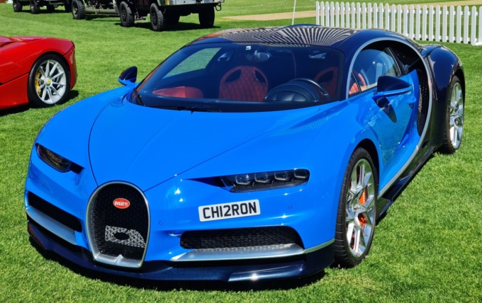 Con la Bugatti a 388 Km/h in autostrada: perché potrebbe non essere neanche multato