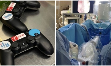 Il chirurgo sta giocando alla PlayStation? No, sta facendo una delicata operazione chirurgica