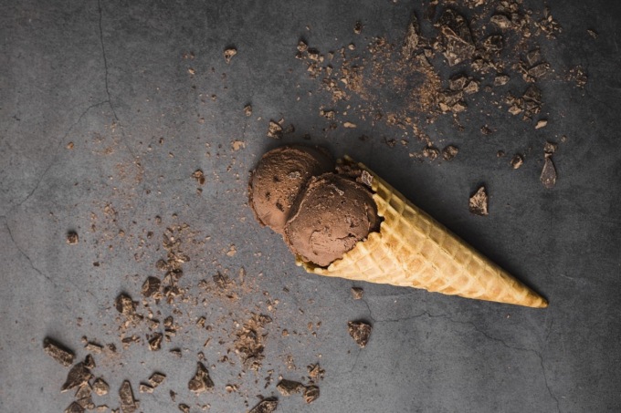 Sale il prezzo del gelato, +19% sul 2022