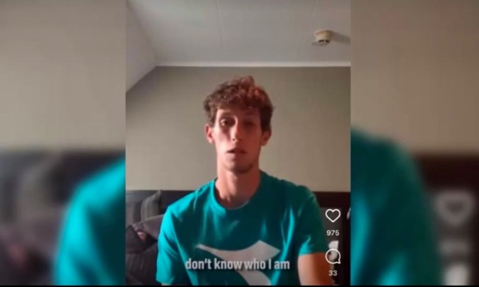 Il tennista Francesco Maestrelli contro gli haters: legge i terribili insulti quotidiani sui social