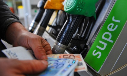 Quanto costa fare benzina: i prezzi regione per regione