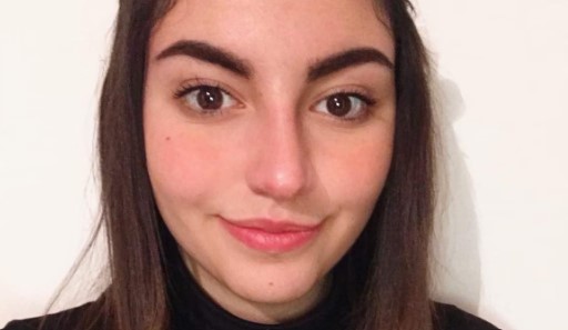 Dopo l’incidente telefona al fratello medico per chiedere aiuto, poi si accascia e muore a 25 anni