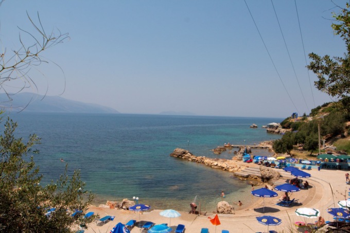 Quanto costa una vacanza in Albania: il confronto con l’Italia