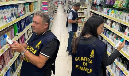 Shampoo e deodoranti tossici: l’elenco dei prodotti ritirati dal mercato