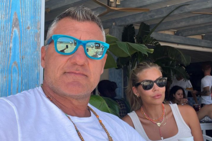 Bobo Vieri sventa un furto al ristorante. Come funziona il trucco del foglietto