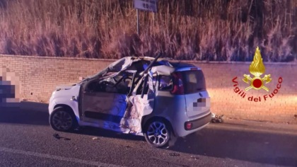 A 17 anni (senza patente) al volante di una Panda, si schianta e muore