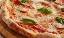 Quanto costa una pizza in Italia? La classifica delle città più care e di quelle più economiche