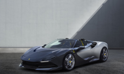 Auto da sogno: la Ferrari SP-8 è la nuova one-off di Maranello