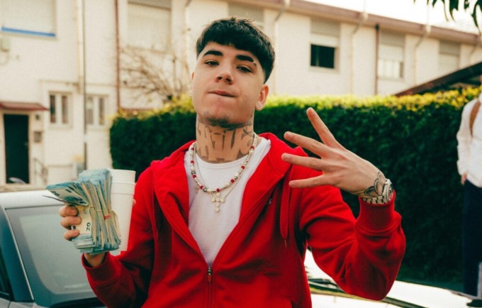 Chi è Shiva, il rapper arrestato per tentato omicidio