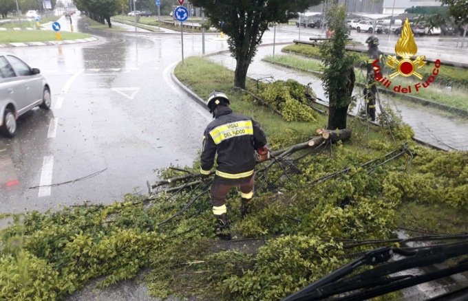 Maltempo: allerta arancione su Lombardia, Liguria e Piemonte