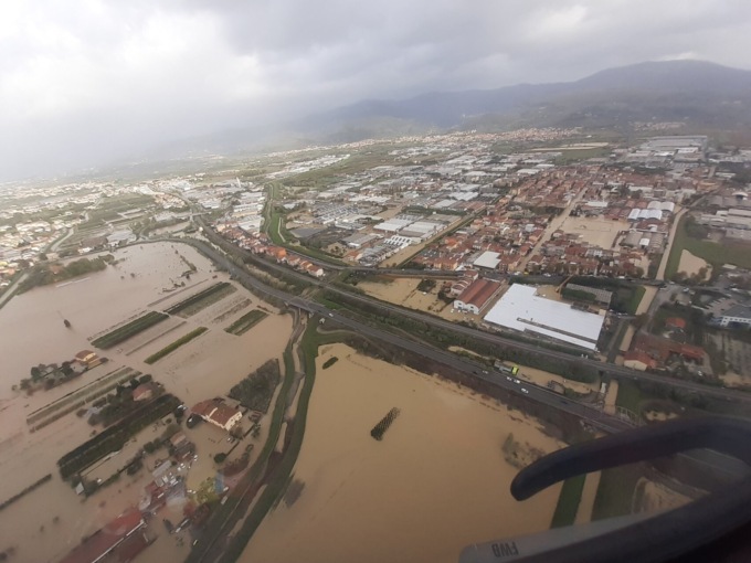 Toscana in ginocchio, nuove allerte meteo per stasera: tutta Italia con l’incubo maltempo