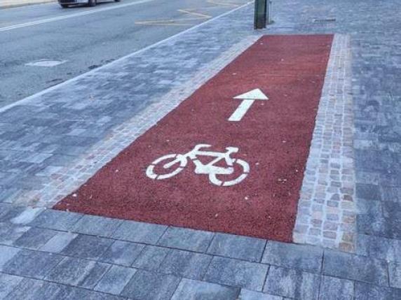 A Torino c’è la ciclabile più corta del mondo: 7 metri (e non va da nessuna parte)