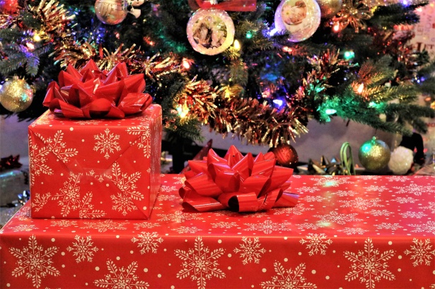 christmas-presents-and-tree
