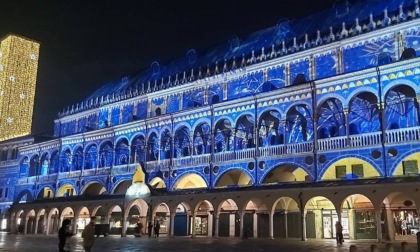 Un tuffo nelle luci natalizie di Padova