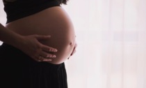 Prima di diventare un uomo, scopre di essere incinta al quinto mese
